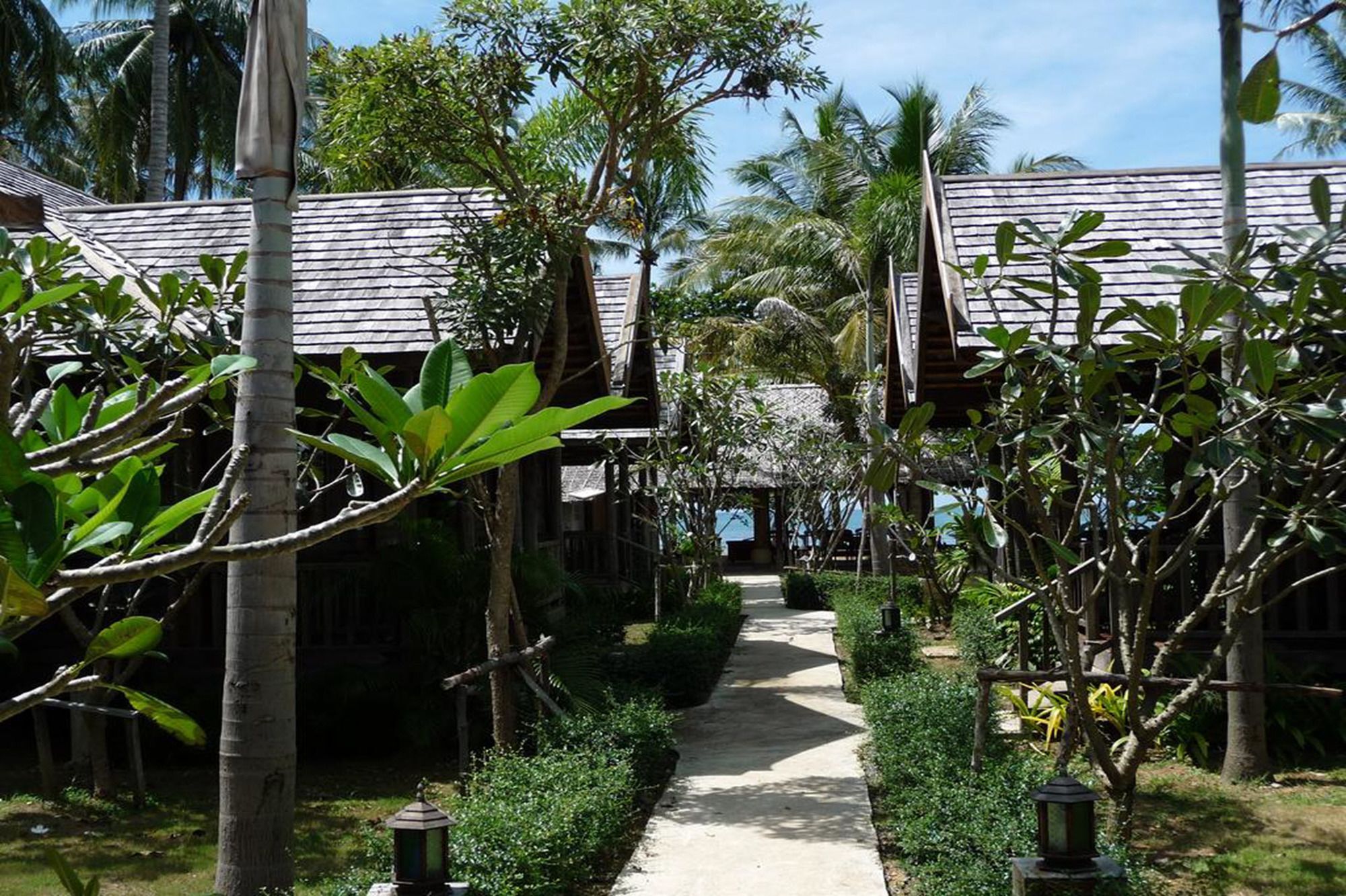 นิว โอโซน รีสอร์ท แอนด์ สปา เกาะลันตา ภายนอก รูปภาพ